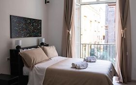 Stay Soft Apartment Napoli -Casa Vacanze nel Cuore del Centro Storico